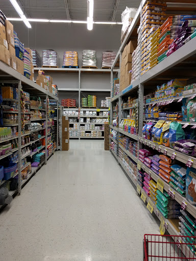 Pet Supply Store «Pet Club Elk Grove», reviews and photos, 8515 Bond Rd, Elk Grove, CA 95624, USA