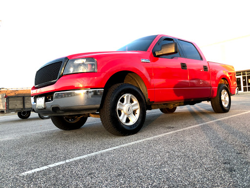 Tire Shop «Discount Tire Store - Florence, SC», reviews and photos, 102 Woody Jones Blvd, Florence, SC 29501, USA