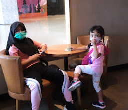Starbucks Trans Studio Mall photo