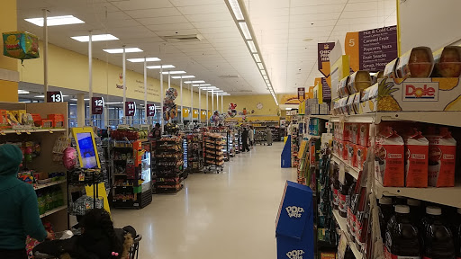 Supermarket «Stop & Shop Supermarket», reviews and photos, 301 Centre St, Jamaica Plain, MA 02130, USA
