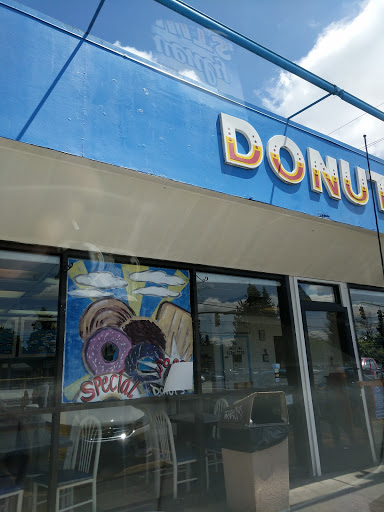 Donut Shop «Heavenly Doughnuts Shop», reviews and photos, 504 NE 102nd Ave, Portland, OR 97220, USA