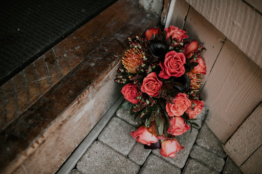 Florist «Raindrops N Roses», reviews and photos, 530 E Broadway St, Shelbyville, IN 46176, USA