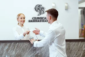 Clinica Barbatilor - Implant Par Bucuresti image
