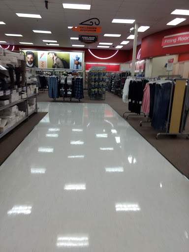 Department Store «Target», reviews and photos, 2100 N 2nd St, Millville, NJ 08332, USA