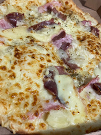 Plats et boissons du Pizzeria TRADI PIZZA VEIGNÉ à Veigné - n°11