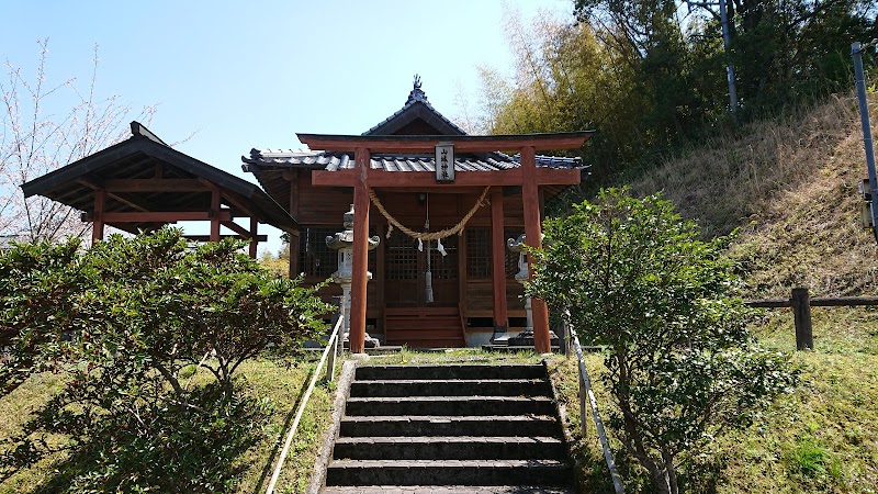 山城神社
