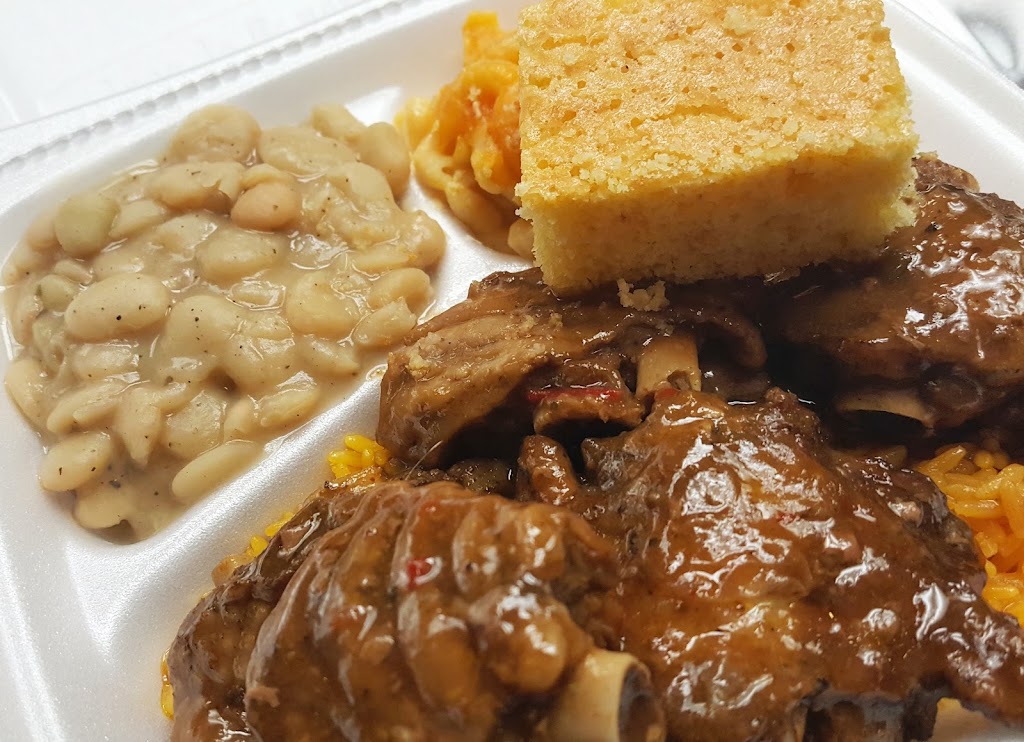 Unique Wings & Thangs 33805