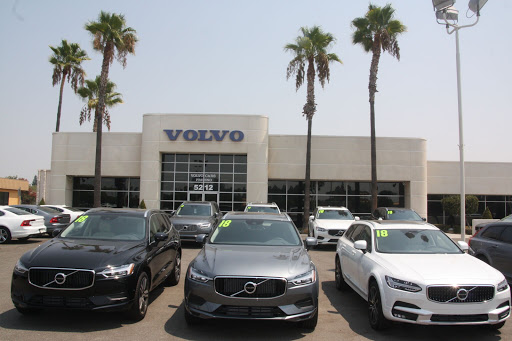 Volvo Dealer «Volvo Cars Fresno», reviews and photos, 5212 N Blackstone Ave, Fresno, CA 93710, USA