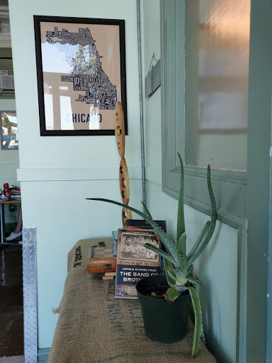 Coffee Shop «Bridgeport Coffeehouse», reviews and photos, 3101 S Morgan St, Chicago, IL 60608, USA