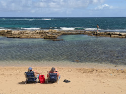 Kuau Cove Beach'in fotoğrafı çok temiz temizlik seviyesi ile