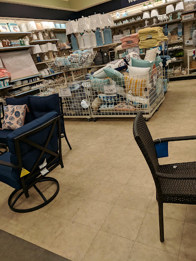 Home Goods Store «Christmas Tree Shops», reviews and photos, 365 US-206, Bridgewater, NJ 08807, USA