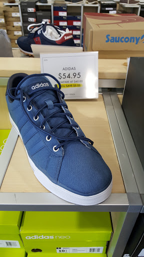 Shoe Store «DSW Designer Shoe Warehouse», reviews and photos, 12922 Middlebrook Road, Germantown, MD 20874, USA