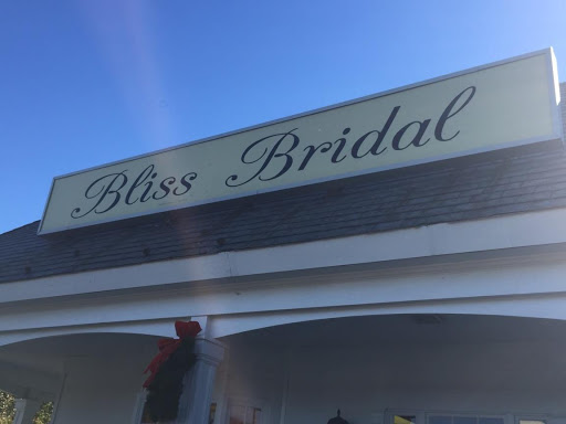 Bliss Bridal Consignment Boutique, 2033 Huguenot Rd, Richmond, VA 23235, USA, 