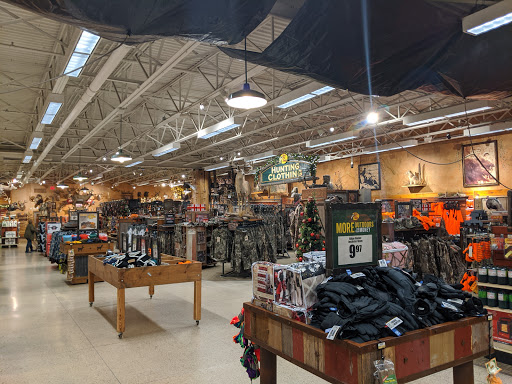 Bass Pro Shops