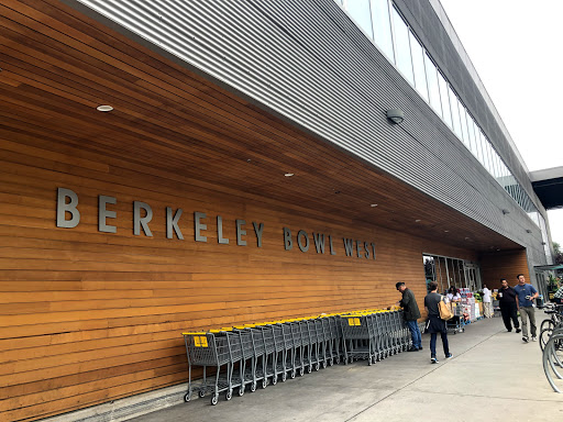 Supermarket «Berkeley Bowl West», reviews and photos, 920 Heinz Ave, Berkeley, CA 94710, USA