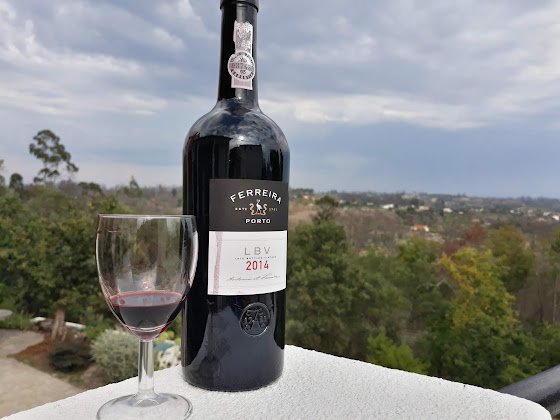 Plats et boissons Apartamento para férias Villa Lugar do Pego 3460-472 Tondela