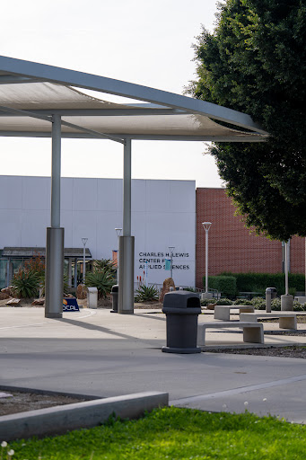Orange Coast College image