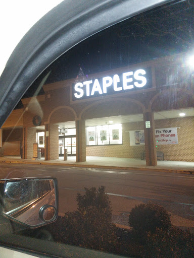 Office Supply Store «Staples», reviews and photos, 855 E Baltimore Pike, Kennett Square, PA 19348, USA