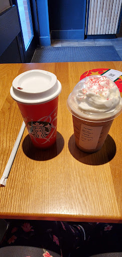 Coffee Shop «Starbucks», reviews and photos, 1265 E Brandon Blvd, Brandon, FL 33511, USA