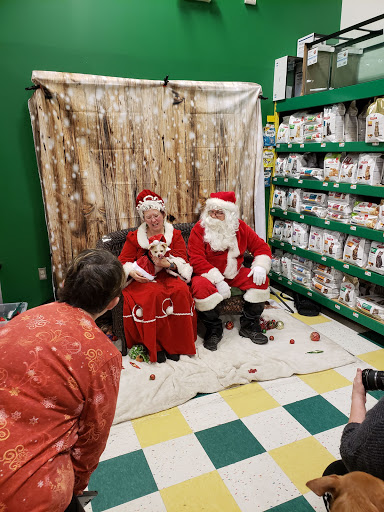 Pet Supply Store «Pet Supplies Plus», reviews and photos, 3120 NJ-35, Hazlet, NJ 07730, USA