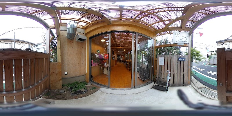 tokyo loop cafe.