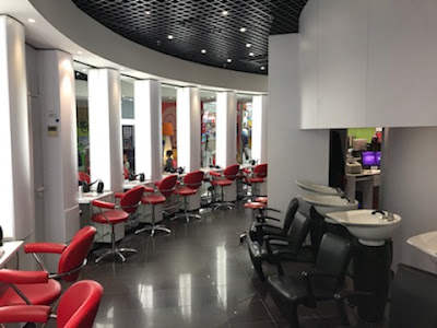 Salon Shampoo Fourmies (CC Carrefour) à Fourmies