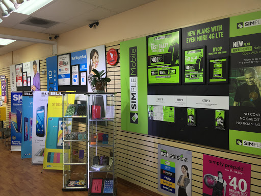Cell Phone Store «SIMPLE MOBILE AND CELLPHONE REPAIR», reviews and photos, 1176 N State Road-7, Lauderhill, FL 33313, USA
