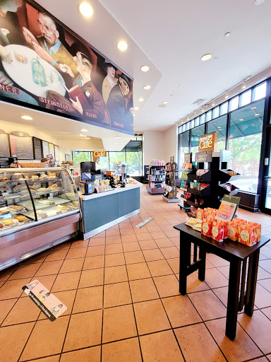 Book Store «Barnes & Noble», reviews and photos, 102 Dorset St, South Burlington, VT 05403, USA