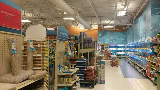 Pet Supply Store «PetSmart», reviews and photos, 3780 Riverchase Village #300, Hoover, AL 35244, USA