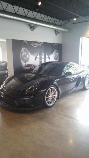 Used Car Dealer «Platinum Motor Cars», reviews and photos, 1090 S Adams Rd, Birmingham, MI 48009, USA