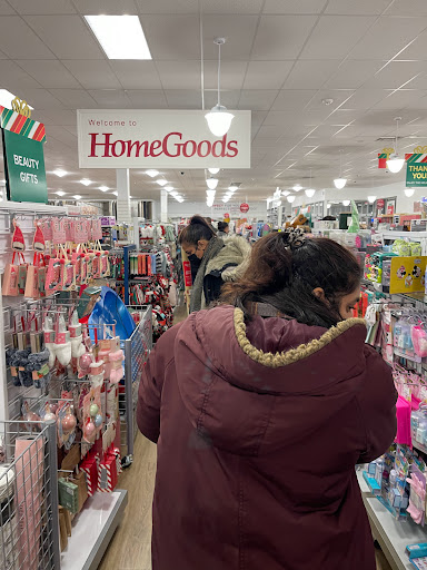 Department Store «HomeGoods», reviews and photos, 1087 Old Country Rd, Riverhead, NY 11901, USA