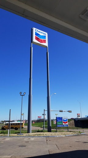 Chevron (H & M Kwik Stop)