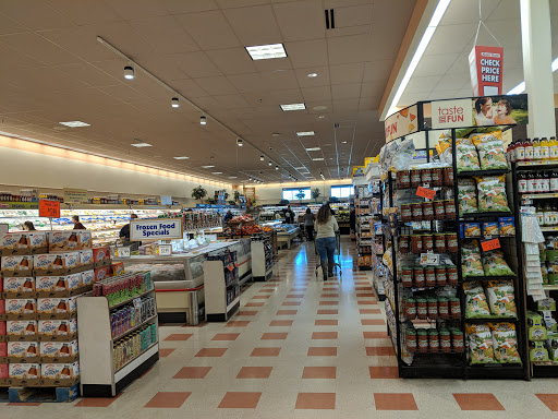 Grocery Store «Market Basket», reviews and photos, 1200 Newport Ave, South Attleboro, MA 02703, USA