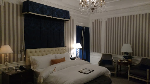 Hotel «The St. Regis New York», reviews and photos