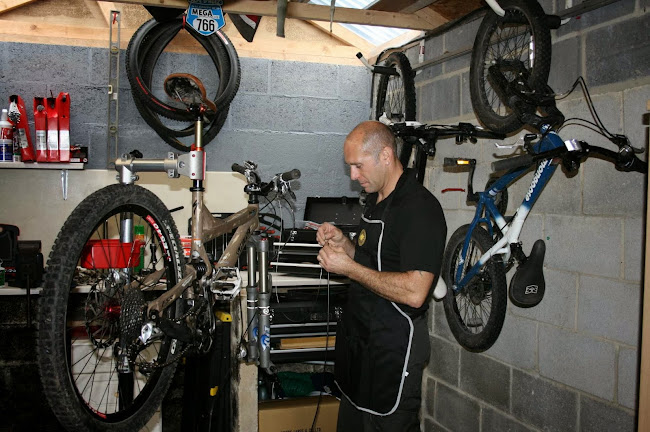 Biking-Fix - professional cycle repairs in Leeds