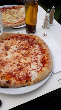 Pizza du Restaurant italien La Grande Italia à Marseille - n°17
