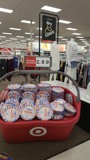 Department Store «Target», reviews and photos, 950 E 33rd St, Signal Hill, CA 90755, USA