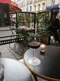 Atmosphère du Restaurant Maison Sauvage Saint-Germain-des-Prés à Paris - n°13