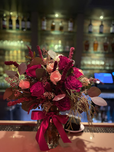 Florist «Country Village Florist and Gifts, Inc.», reviews and photos, 212 E Main St, East Islip, NY 11730, USA