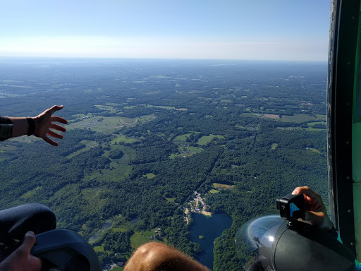 Skydiving Center «Cleveland Skydiving Center», reviews and photos, 15199 Grove Rd, Garrettsville, OH 44231, USA