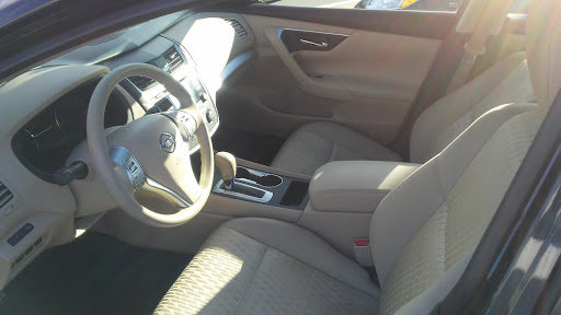 Car Dealer «Fortuna Auto Sales», reviews and photos, 1650 Bay St, Springfield, MA 01109, USA