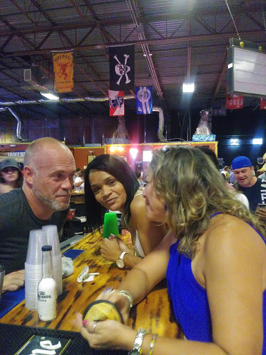 Night Club «The Round up», reviews and photos, 10051 W Hillsborough Ave, Tampa, FL 33615, USA