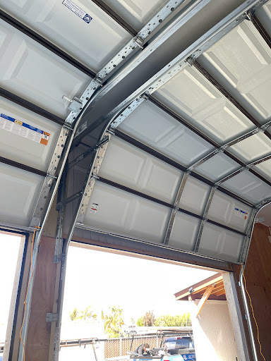R&Q Overhead Doors image