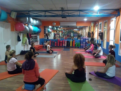 Padma Shala Escuela Tradicional de Yoga - Pl. Chirinos, 5, 14001 Córdoba, Spain