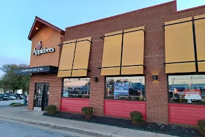 Applebee's Grill + Bar image