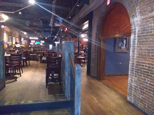 Liquor Store «Downtown Nashville Wine and Spirits», reviews and photos, 178 2nd Ave N, Nashville, TN 37201, USA