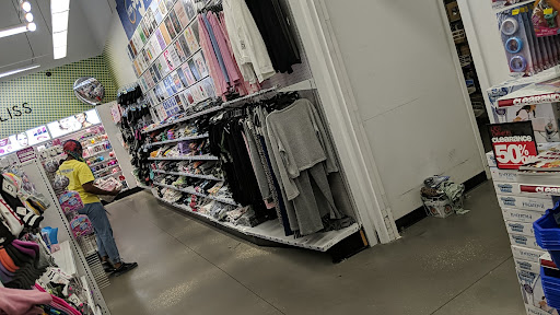 Variety Store «Five Below», reviews and photos, 23678 US Hwy 19 N, Clearwater, FL 33765, USA