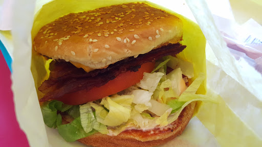 Fast Food Restaurant «Tastees Donut & Burger», reviews and photos, 619 N Fair Oaks Ave, Pasadena, CA 91103, USA