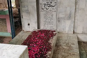 Nusrat Fateh Ali Khan (Shrine) image