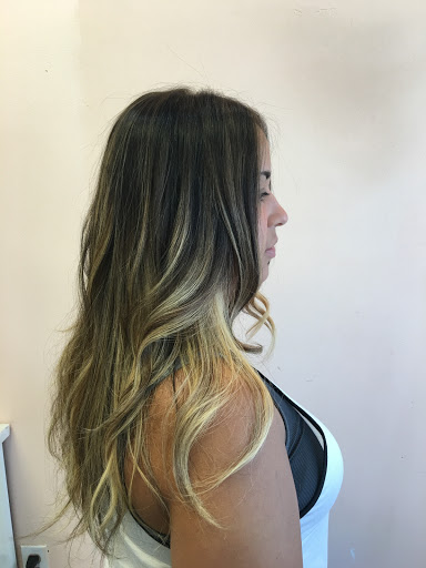 Beauty Salon «Bubbles & Angels Hair salon», reviews and photos, 82 Carleton Ave, East Islip, NY 11730, USA
